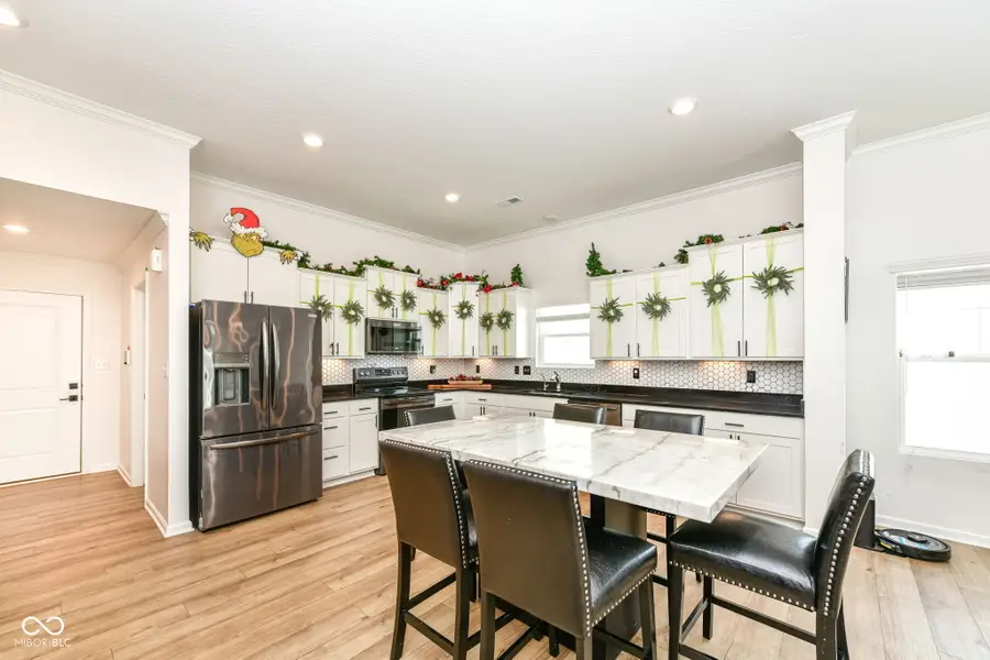 1689 N Sailboat Drive, Greenfield, IN 46140 - Image #3