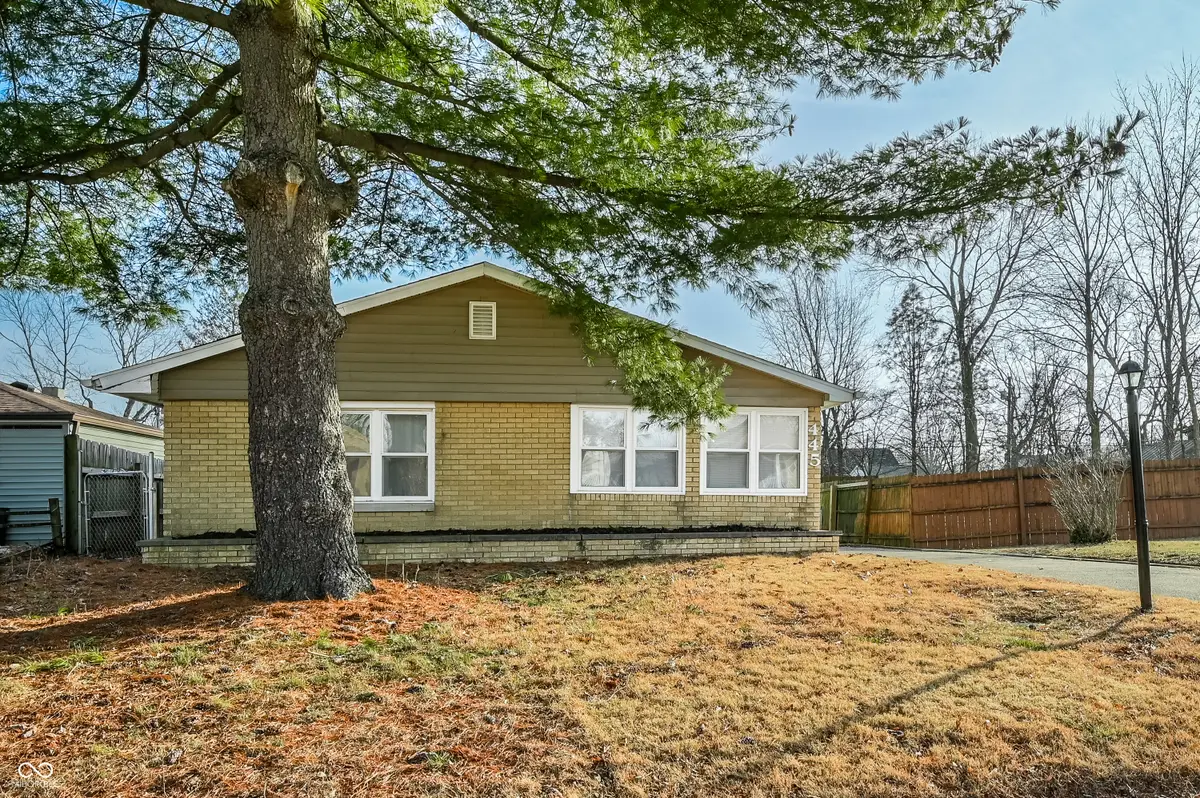 445 N Eaton Avenue, Indianapolis, IN 46219 - Image #1