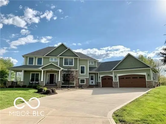 12734 N Waters Edge Drive, Camby, IN 46113