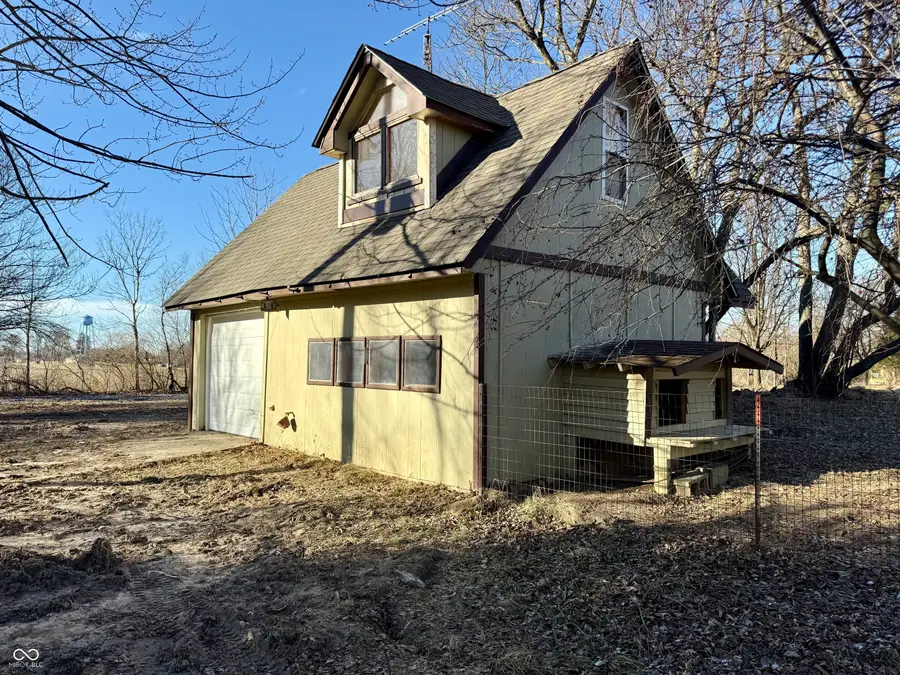 308 Center Street, Linden, IN 47955 - Image #2