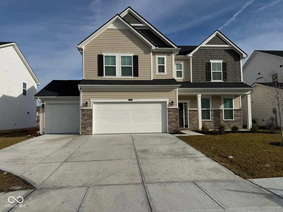 7301 Deerberg Drive, Indianapolis, IN 46259 - Image #2