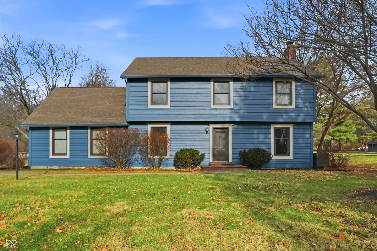 10810 Marquette Road, Zionsville, IN 46077 - Image #1