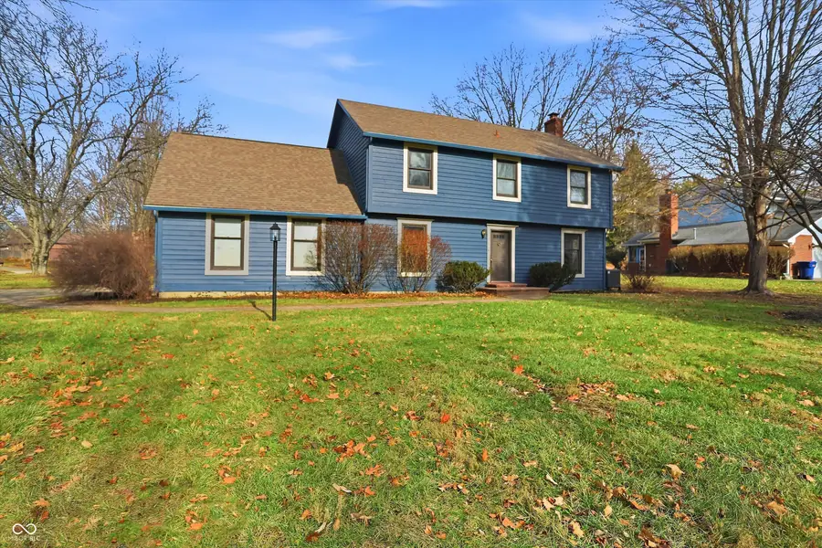 10810 Marquette Road, Zionsville, IN 46077 - Image #2