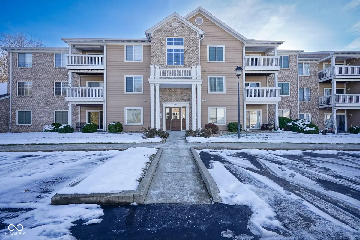 6509 Emerald Hill Court #104, Indianapolis, IN 46237 - Image #1