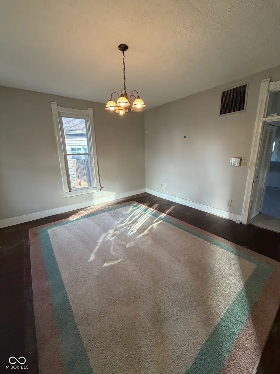 619 E 6th Street, Seymour, IN 47274 - Image #3