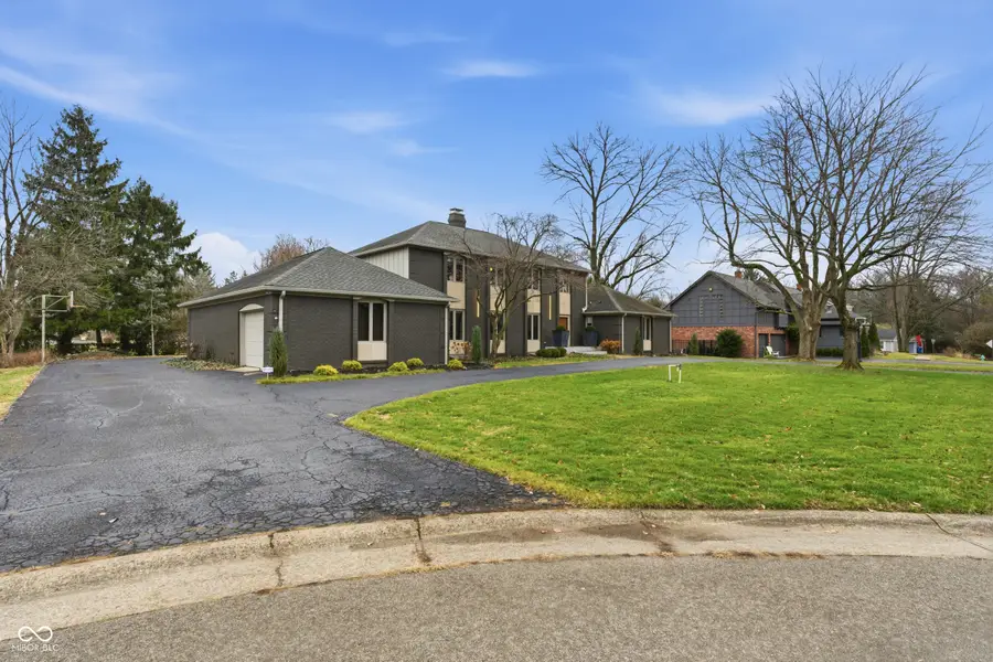 9025 Kirkham Court, Indianapolis, IN 46260 - Image #2