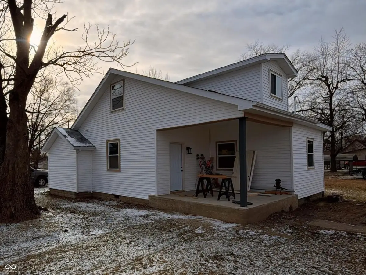 2435 S D Street, Elwood, IN 46036 - Image #1