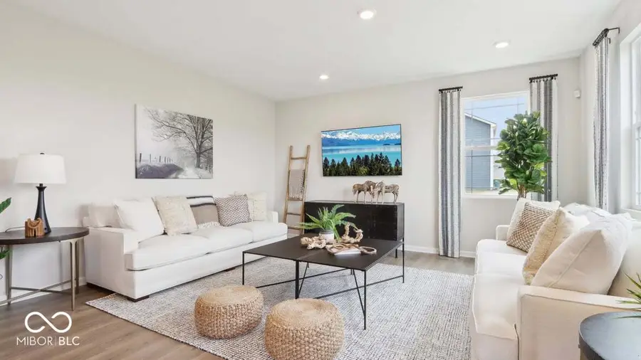 6247 Flag Stop Drive, Whitestown, IN 46075 - Image #3