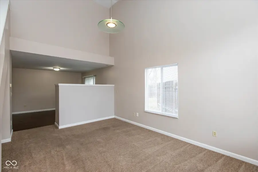 5028 Clarkson Drive, Indianapolis, IN 46254 - Image #2