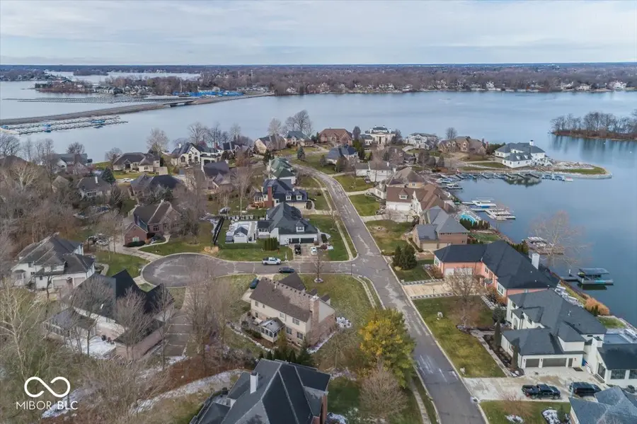 12987 Shoreline Boulevard, Fishers, IN 46055 - Image #3