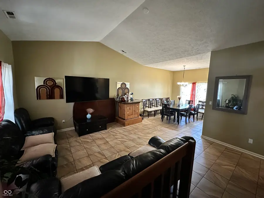 3266 Cherry Lake Lane, Indianapolis, IN 46235 - Image #3