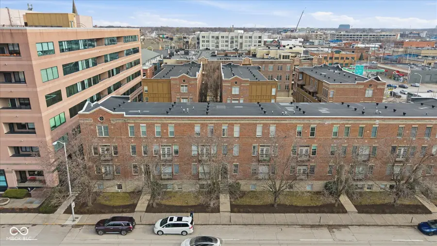 219 N New Jersey Street #D, Indianapolis, IN 46204 - Image #3