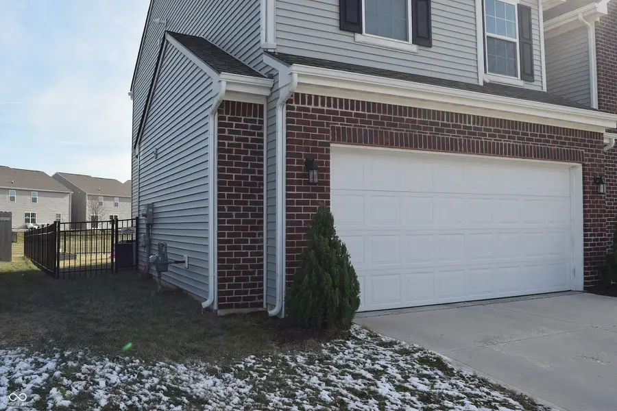 5323 Maywood Drive, Whitestown, IN 46075 - Image #2