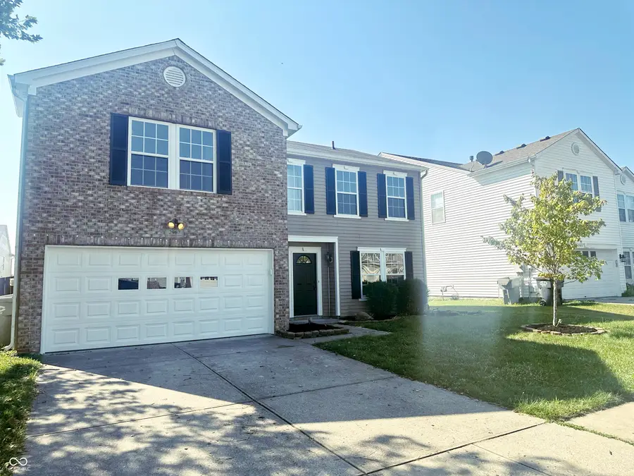 2967 Hearthside Drive, Greenwood, IN 46143 - Image #2