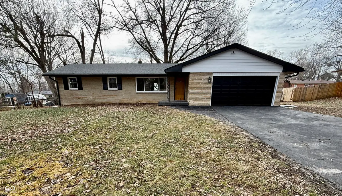 237 E Waterbury Road, Indianapolis, IN 46227 - Image #1