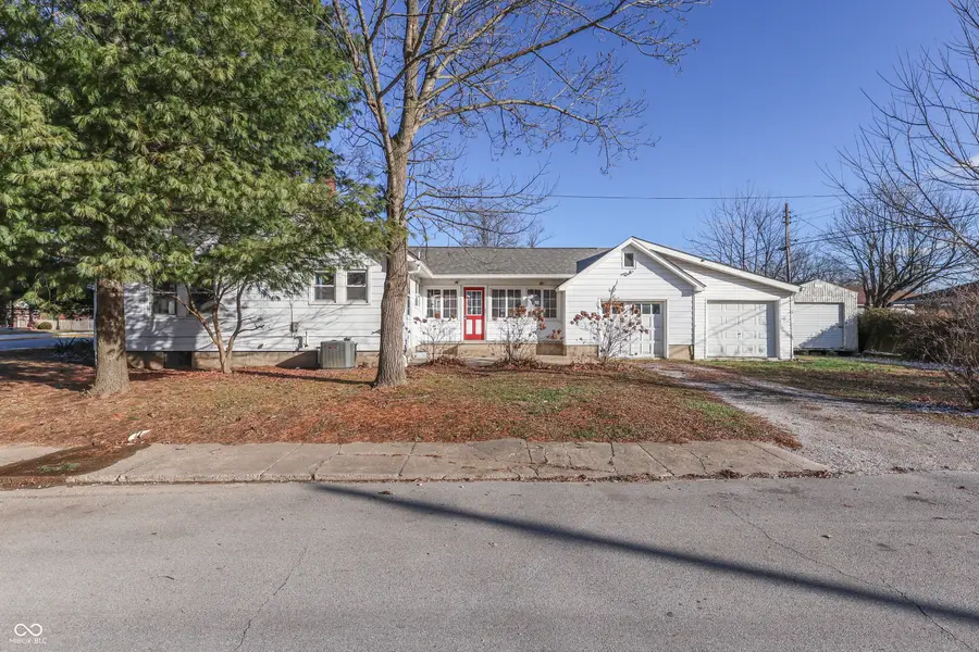 309 E Garfield Avenue, Martinsville, IN 46151 - Image #2