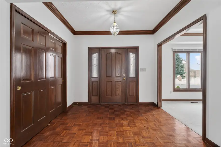 620 Hamlet Drive, Avon, IN 46123 - #2