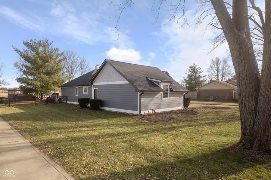 11126 N Eagles Nest Court, Fairland, IN 46126 - Image #3