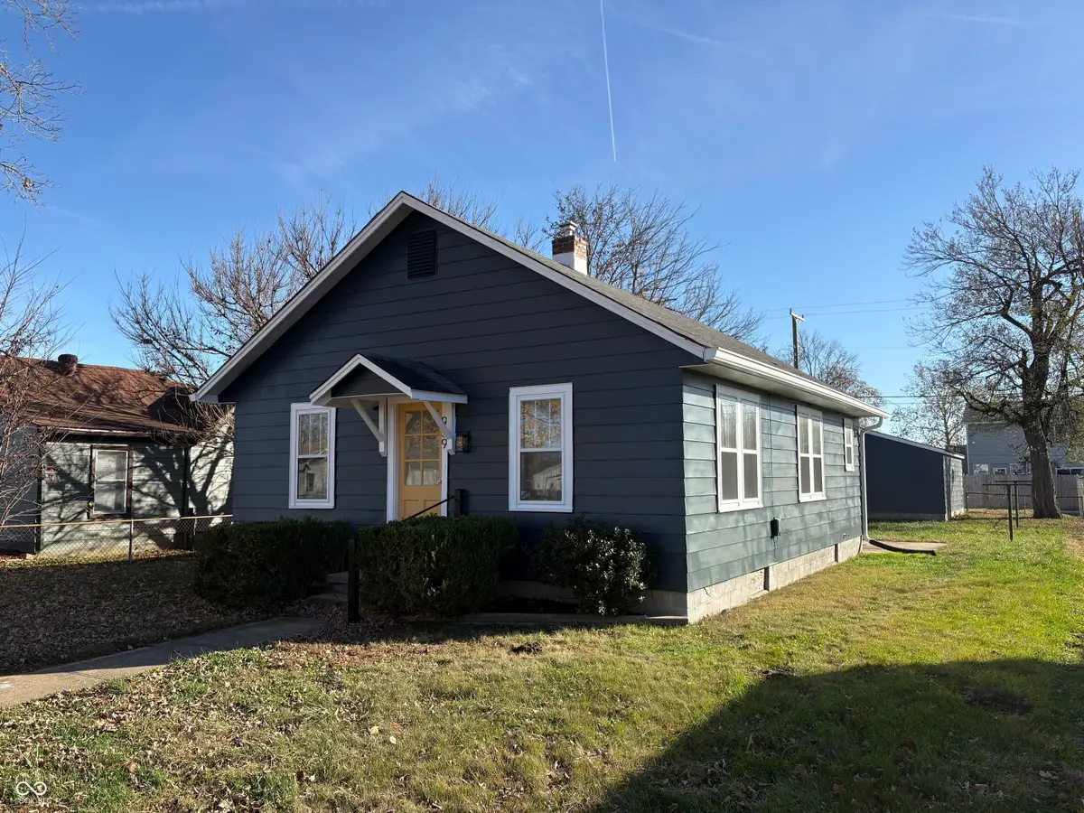 939 E York Street, Martinsville, IN 46151 - Image #1