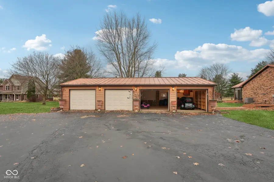 2579 Cardinal Drive, Pittsboro, IN 46167 - Image #3