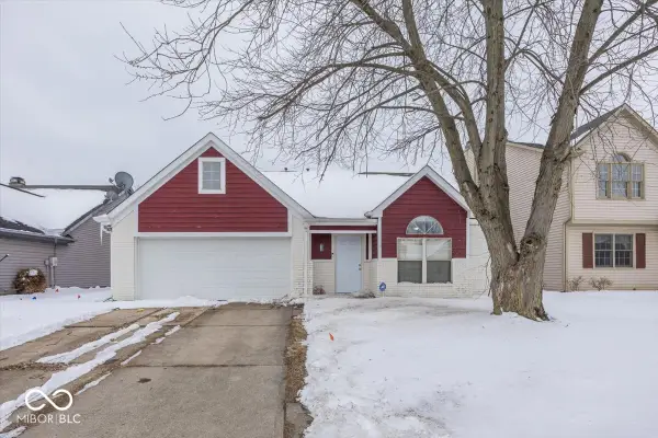 8868 Pine Tree Boulevard, Indianapolis, IN 46256