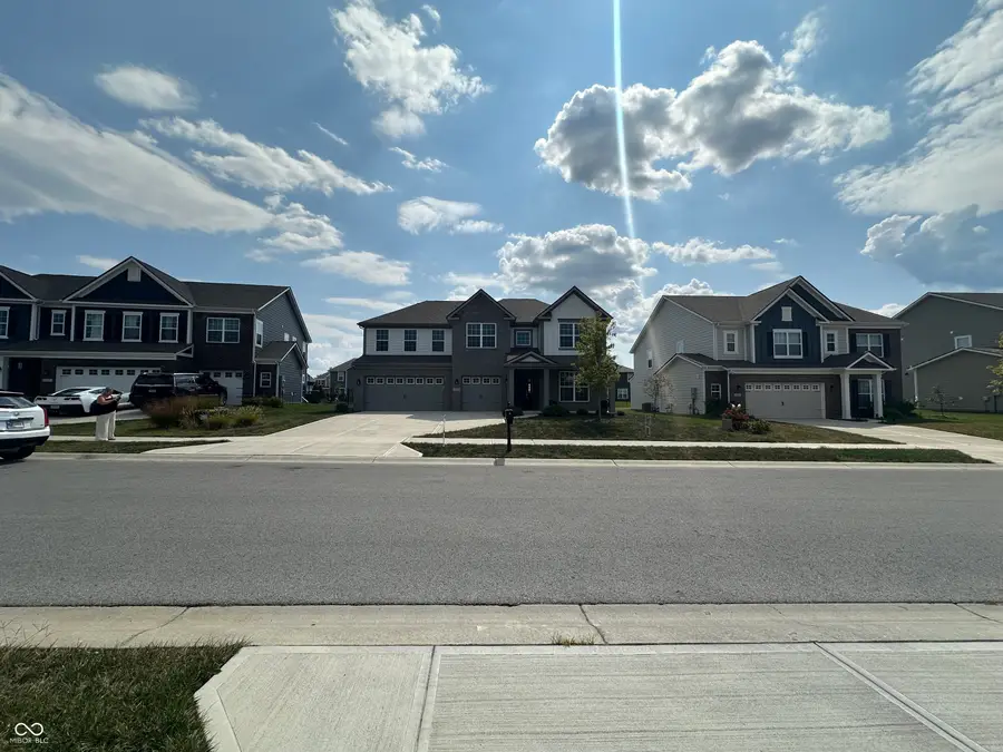 4187 Risen Star Way, Bargersville, IN 46106 - Image #3