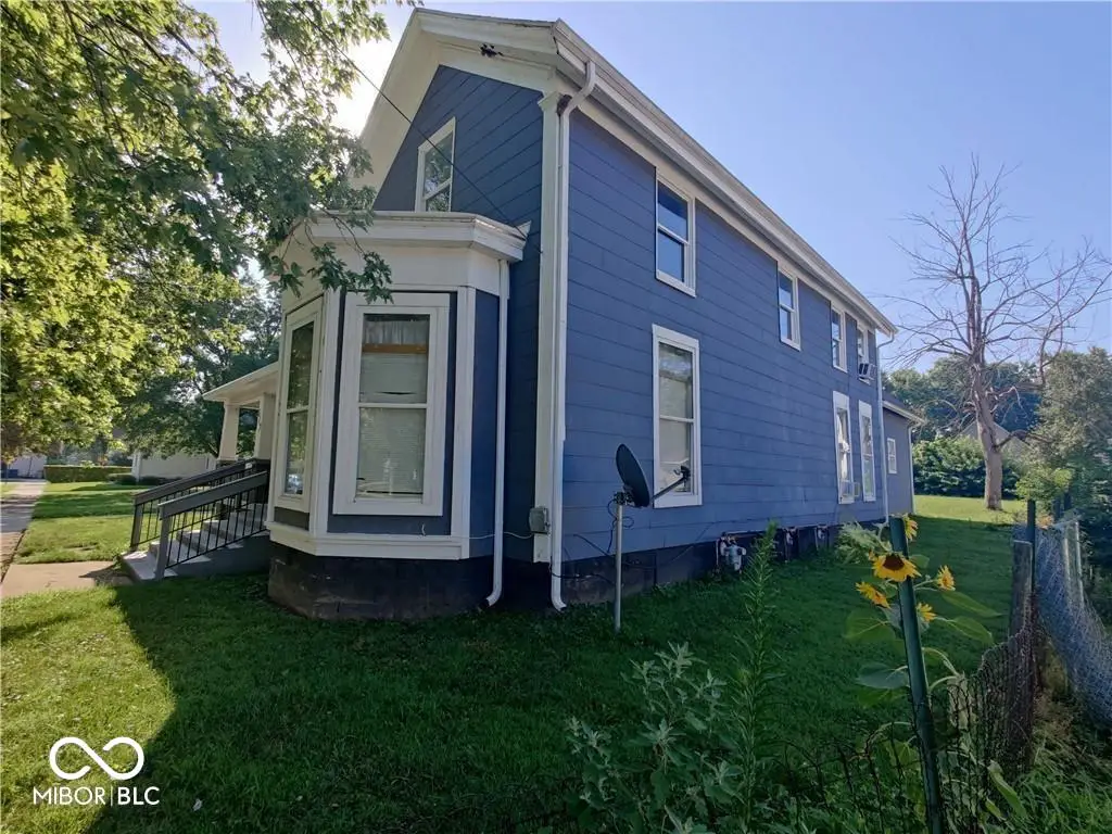 617 W Franklin Street, Shelbyville, IN 46176 - #1