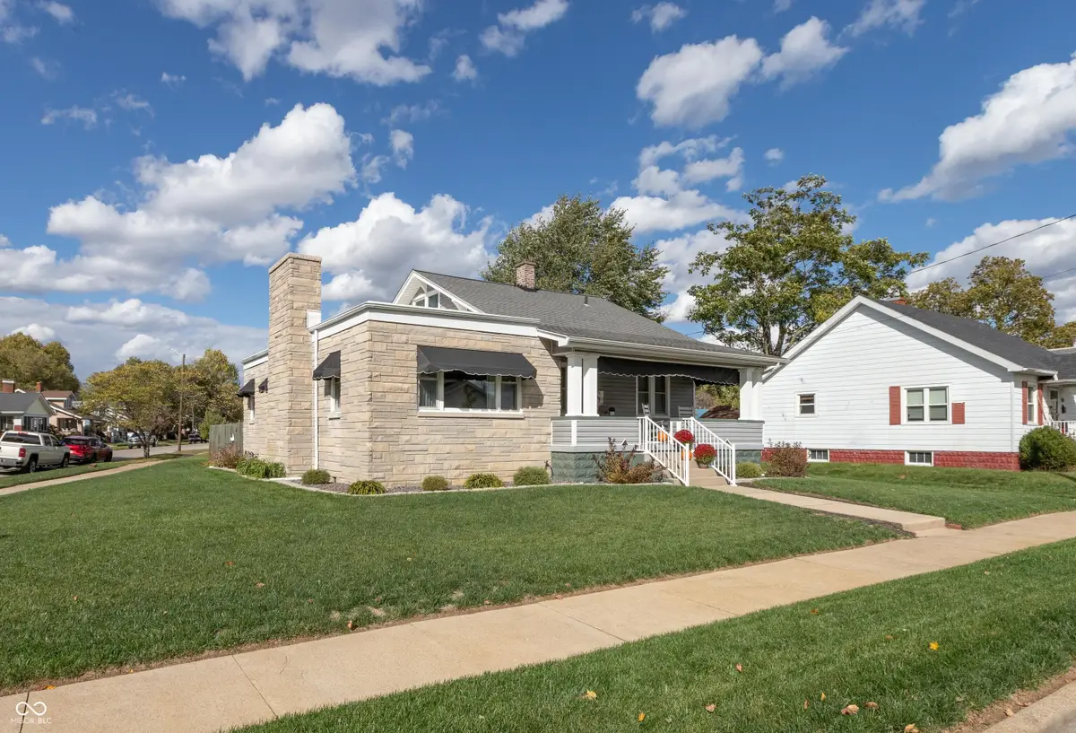 712 W 3rd Street, Seymour, IN 47274 - Image #1