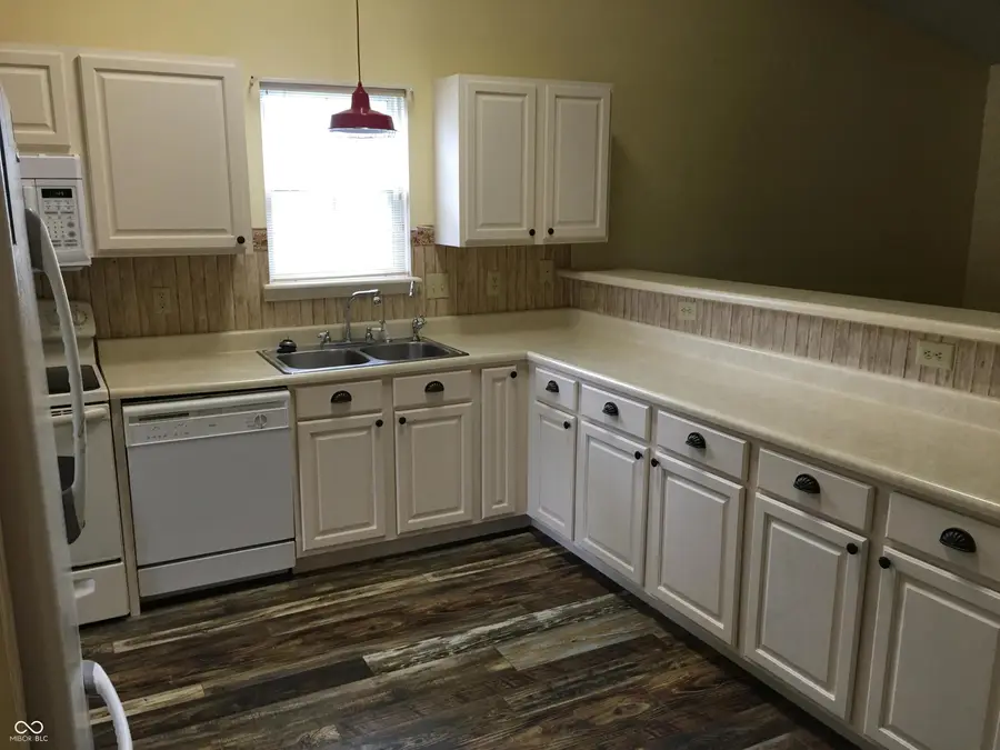 1430 Sanner Drive, Greenwood, IN 46143 - Image #3