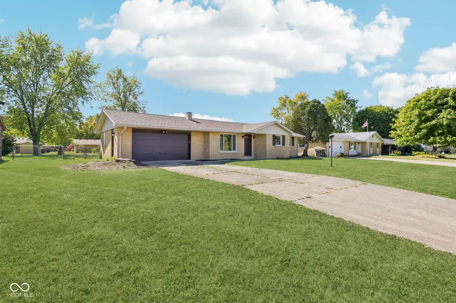 311 Fall Creek Drive, Anderson, IN 46013 - Image #2