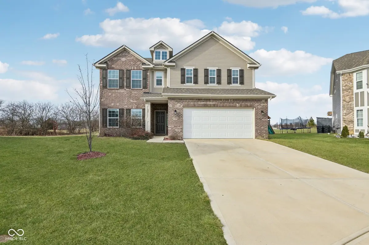 56 Winding Brook Way, Pendleton, IN 46064 - Image #1