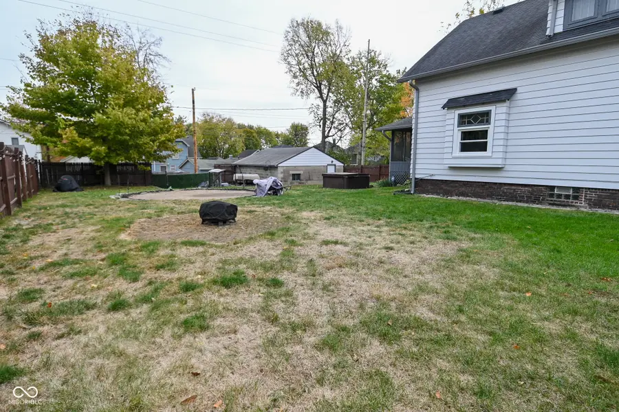 3945 Graceland Avenue, Indianapolis, IN 46208 - Image #2