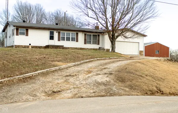 3716 N Parsley Road, Solsberry, IN 47459