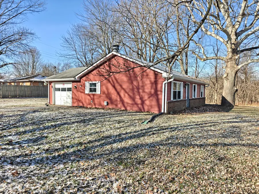 5791 N Vinton Hills Drive, Fairland, IN 46126 - Image #2
