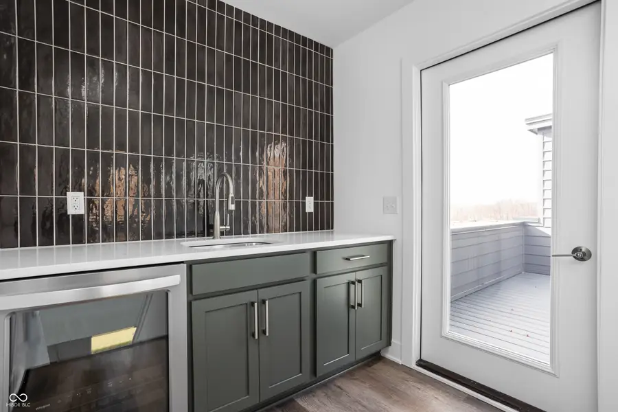 435 Flora Place, Carmel, IN 46290 - Image #3