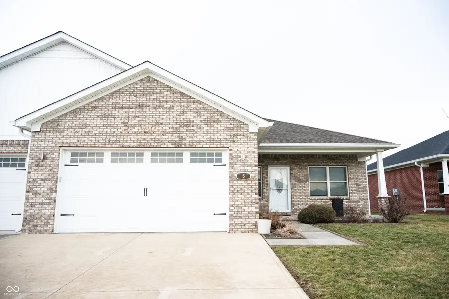 5 Bridge Hampton Drive, Crawfordsville, IN 47933 - Image #2