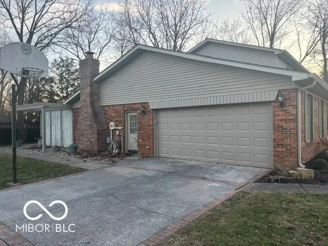 502 Winding Trail, Greenwood, IN 46142 - Image #2