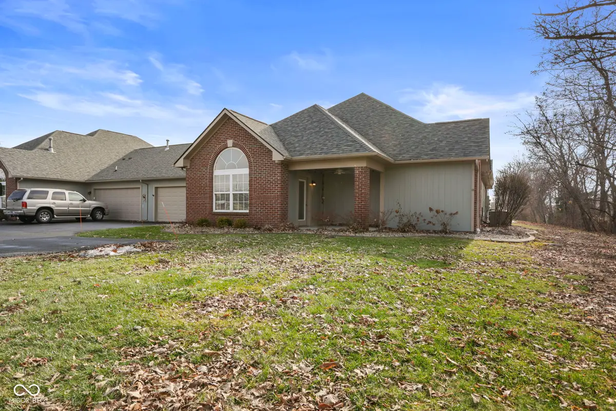 2712 Reflection Way, Greenwood, IN 46143 - Image #1