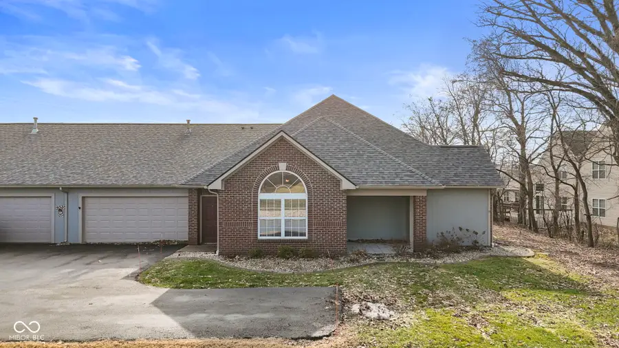 2712 Reflection Way, Greenwood, IN 46143 - Image #2