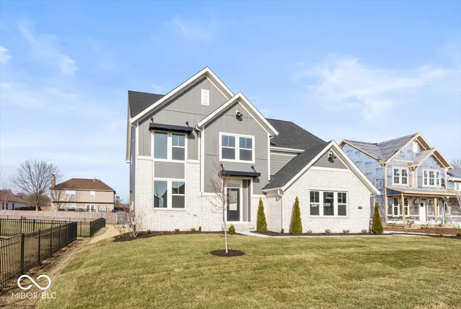 952 Apryl Drive, Greenwood, IN 46143 - Image #2