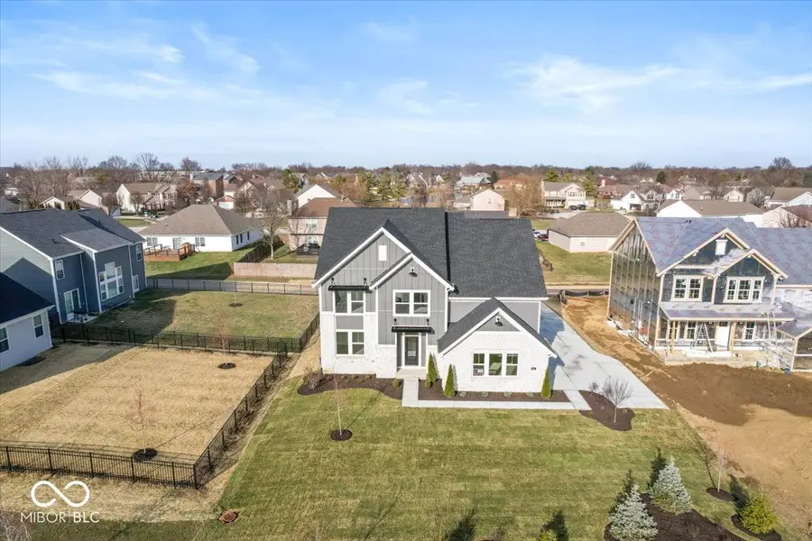 952 Apryl Drive, Greenwood, IN 46143 - Image #3