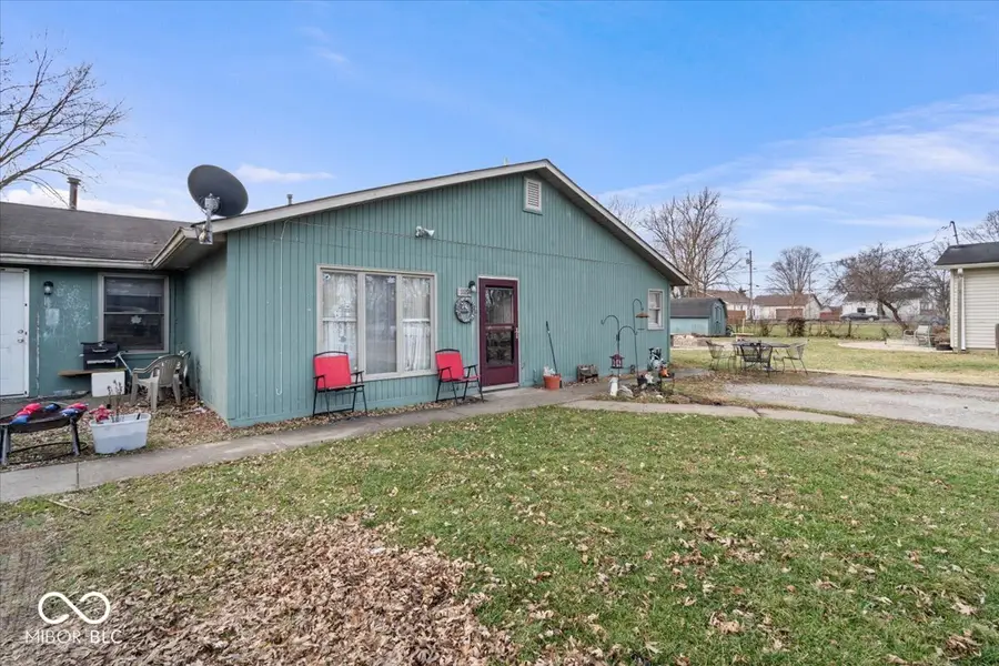1121 E 5th Street, Greenfield, IN 46140 - Image #2