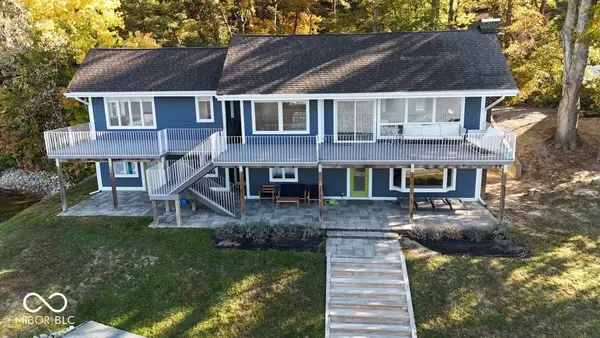 10701 W Grandview Drive, Columbus, IN 47201