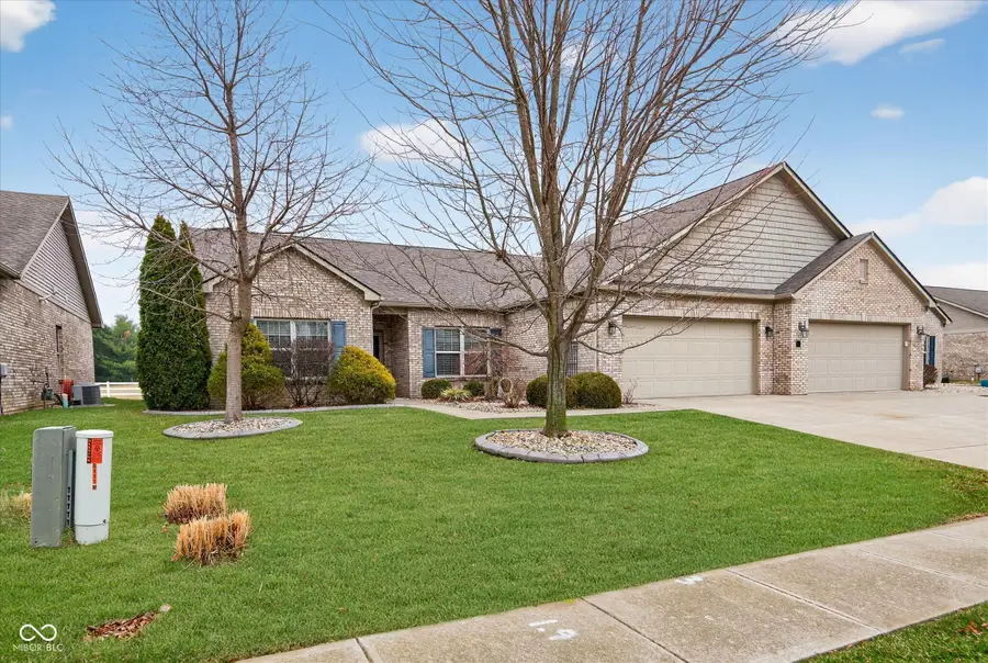 6111 Moon Shadow Drive, Indianapolis, IN 46259 - Image #2