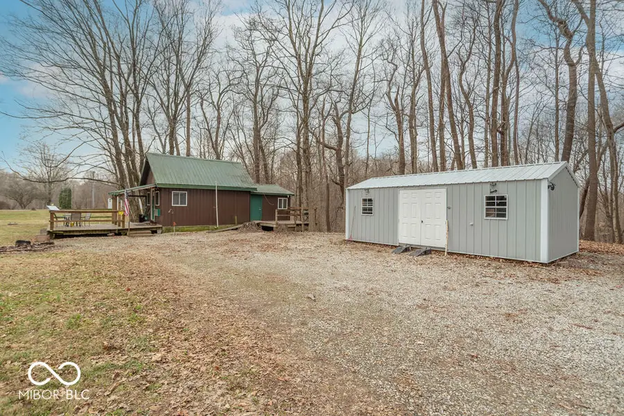 800 S Chaney Road, Bloomfield, IN 47424 - Image #2