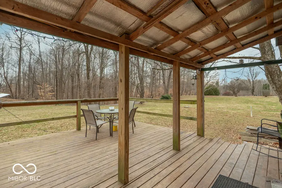 800 S Chaney Road, Bloomfield, IN 47424 - Image #3