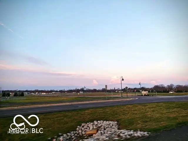 106-108 W Pennsylvania Street, Shelbyville, IN 46176 - #2