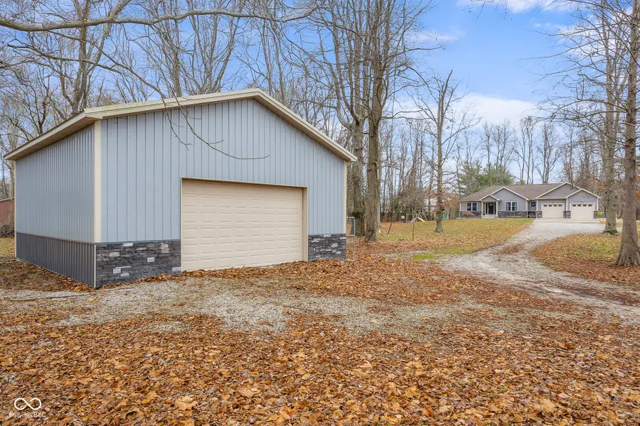 737 Enos Road, Seymour, IN 47274 - Image #2