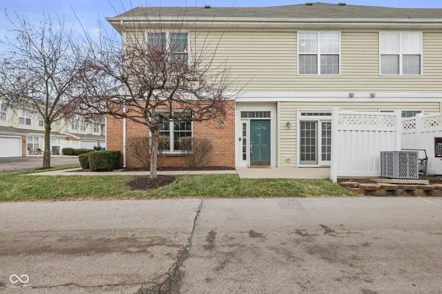 2358 Colfax Lane, Indianapolis, IN 46260 - Image #3