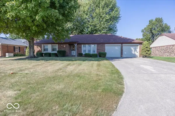809 Deerfield Road, Anderson, IN 46012